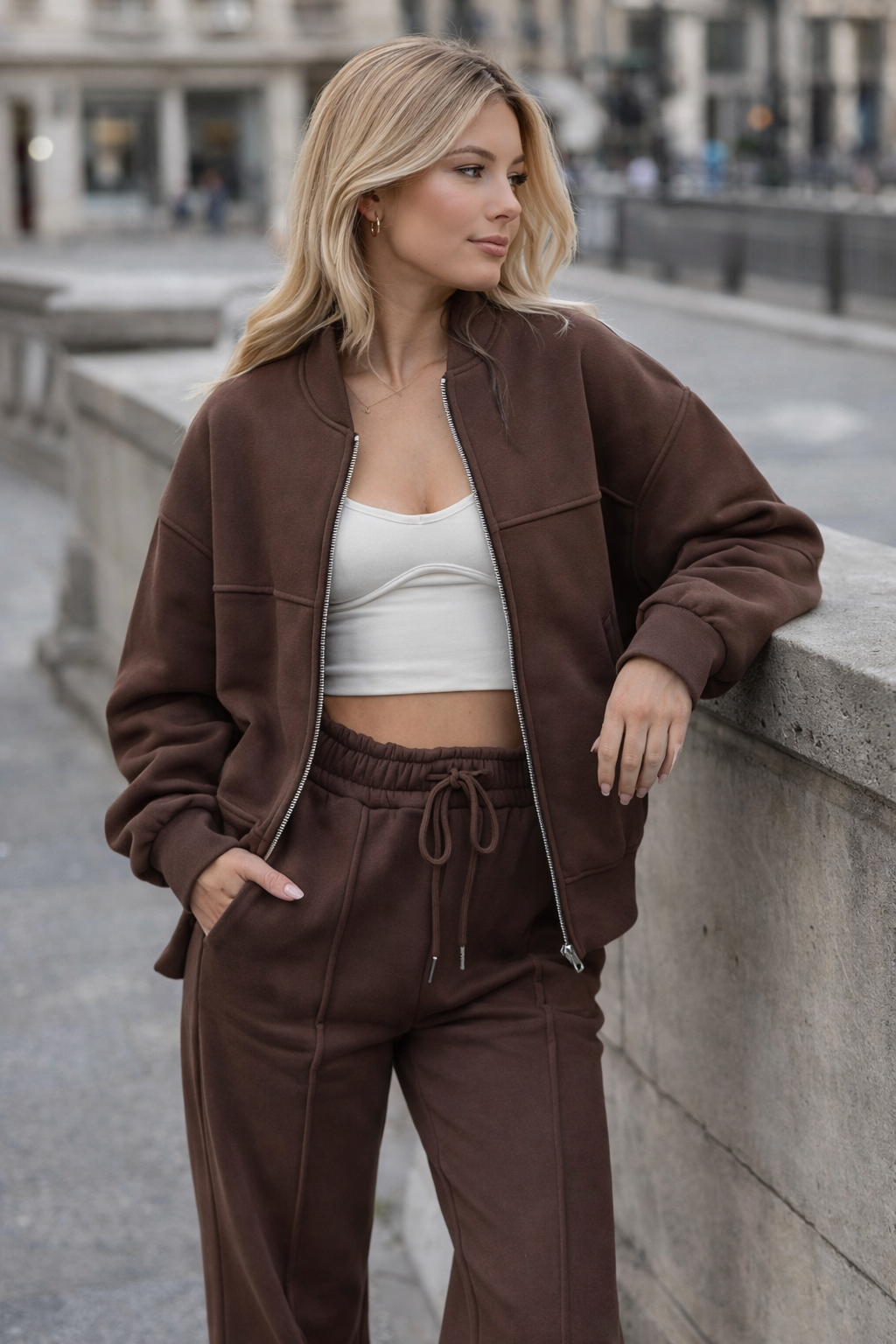 VICTORIA | Luxe Tracksuit