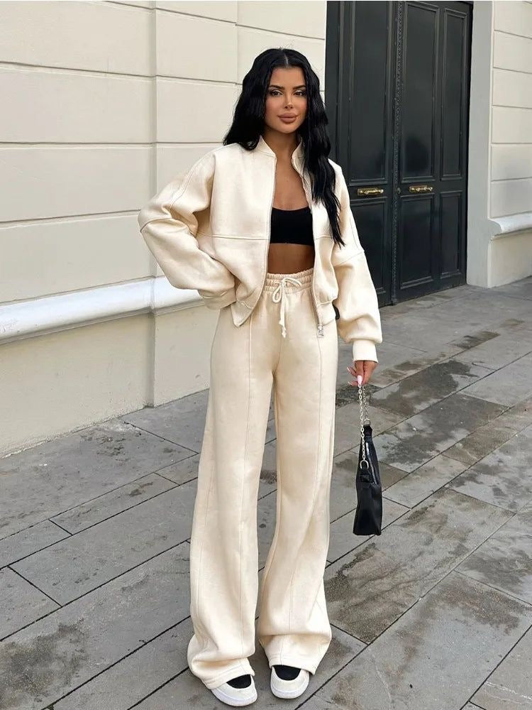 VICTORIA | Luxe Tracksuit